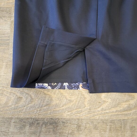 CLUB MONACO | Floral Pencil Skirt Navy Blue | Sz. 6 - Picture 5 of 8